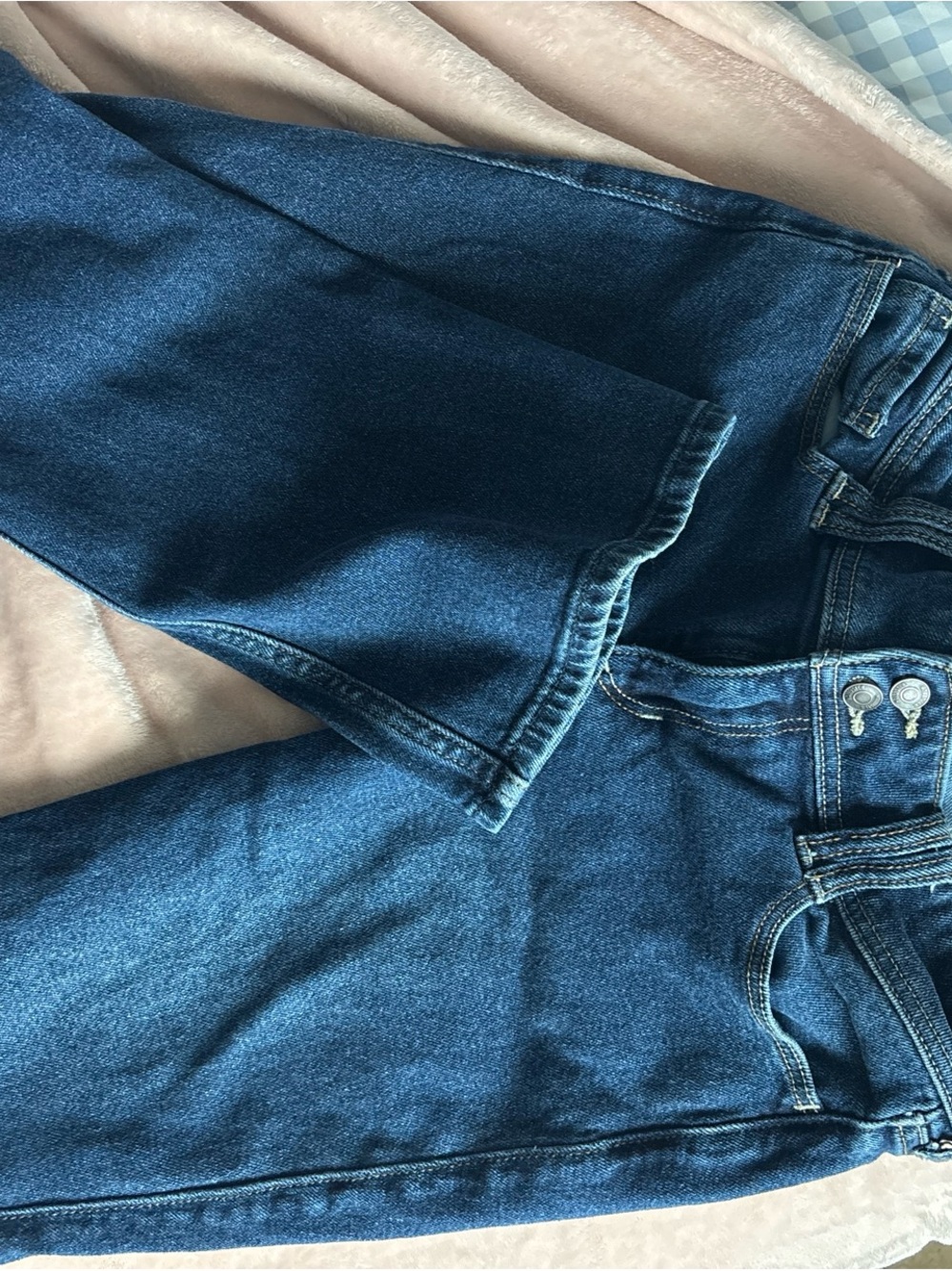 Hollister Low Riss- Dark Wash Bootcut Jeans